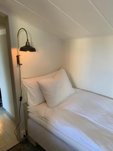 Två Små Svin BnB Room Type - Twin Room with Pool View