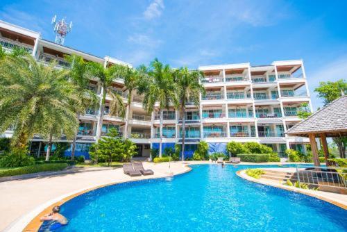 Spacious apartment with Ocean view in Panwa 1
