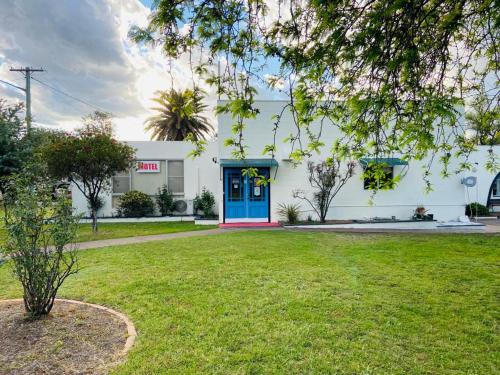 Merriwa Motor In in Sandy Hollow