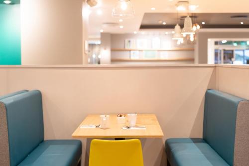 Holiday Inn Southampton Eastleigh an IHG Hotel - image 8