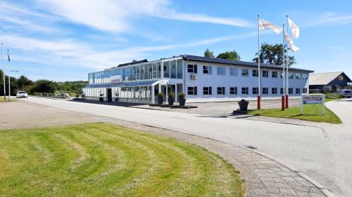 Dolphin Hotel Herning, Herning bei Højmark