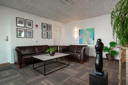 Dolphin Hotel Herning - main image