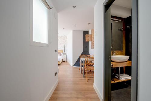 Hommyhome Conteros Cathedral Apartments 4