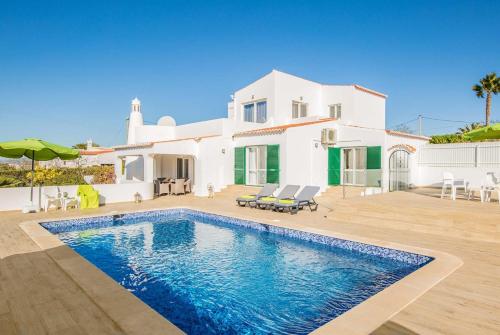 Casa Camaleao