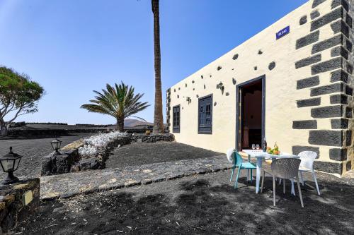 Petit La Geria Lanzarote in Yaiza