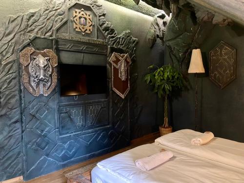 Excalibur miniHotel - image 9