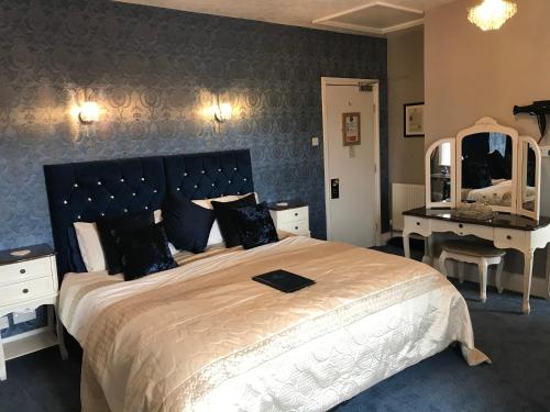 Norman Guest House with Free Parking 3