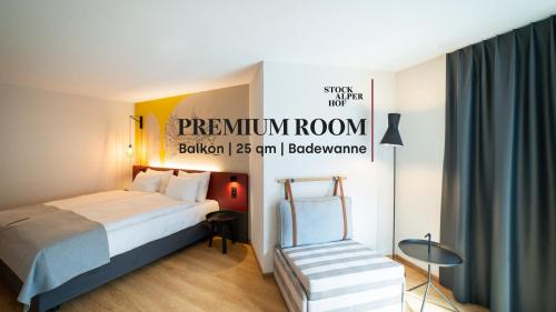 1 double bed, 1 twin bed