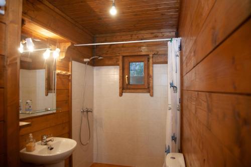 Las Cabañas - image 12