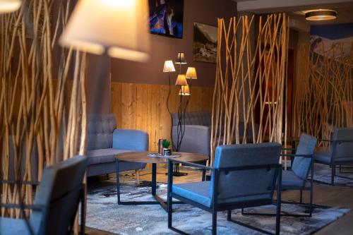大堂, AlpenParks Hotel MONTANA in 東蒂羅爾地區馬特賴市中心