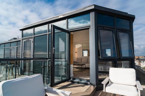 Westcliff Penthouse - image 10