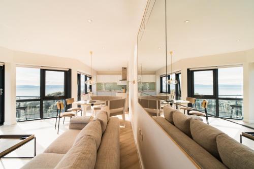 Westcliff Penthouse - image 4