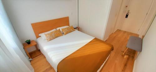 Double Room image 7