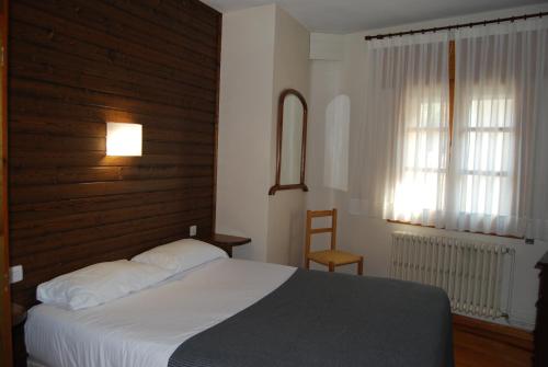 Pension Casa Vicenta - image 9