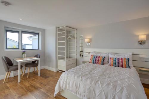 Picture of Pebbles King Studio, Carbis Bay