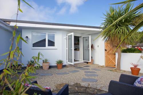 Picture of Pebbles King Studio, Carbis Bay