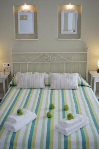 Hotel Cyclades - image 13