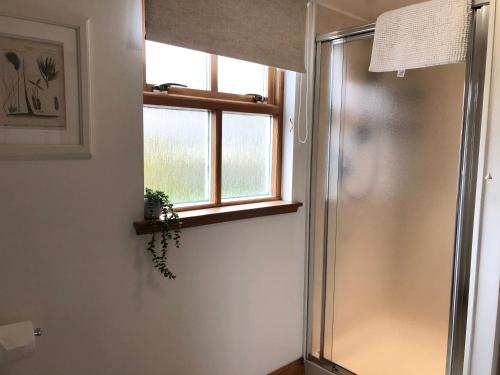 Glenmuir Cottage - image 6