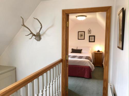 Glenmuir Cottage - image 12