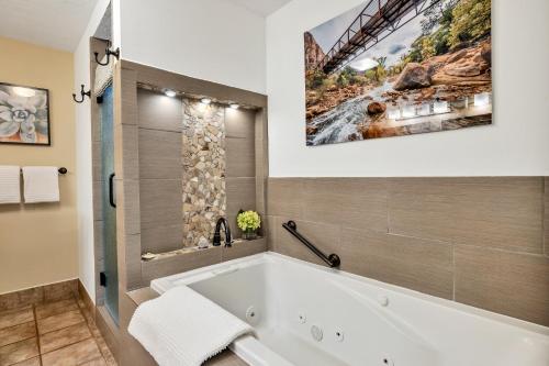 Red Rock Inn Cottages