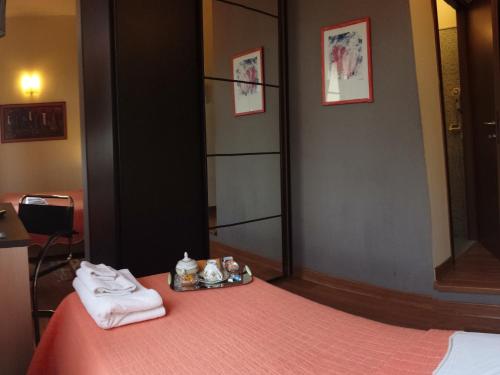 Triple Room image 5