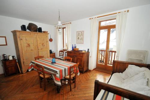 Maison JACOB in the heart of the village in La Grave