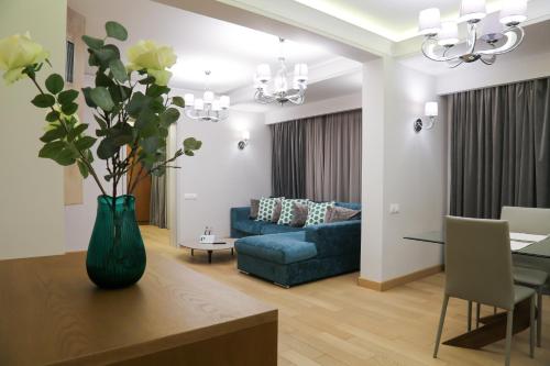 Elexus Apartments - image 5
