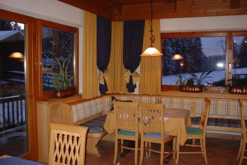 Pension Sunnbichl - image 13