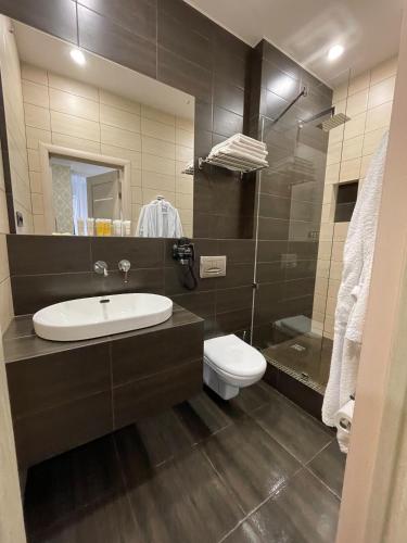 Volna Hotel - image 11