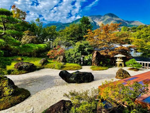 Onsen & Garden -Asante Inn-, Hakone