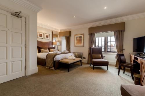 Western House Hotel - image 2