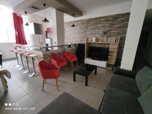 APPARTEMENT vue sur cour interieure