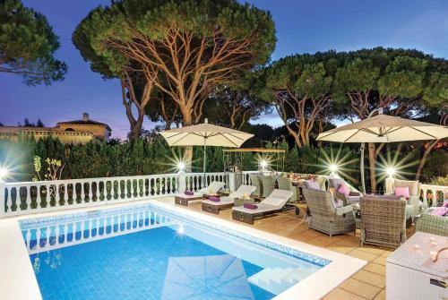 Bougainvilleas gîte à louer Club de Golf La Siesta