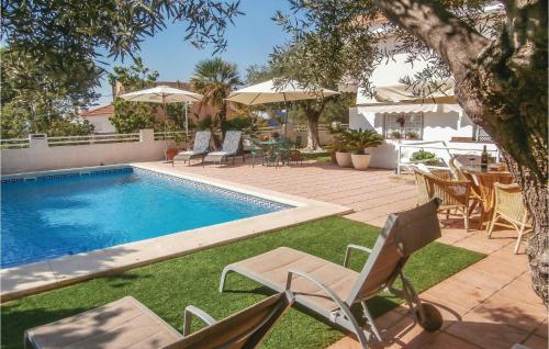  Nice apartment in Cartagena with WiFi, Outdoor swimming pool and Swimming pool, Pension in La Azohía bei Los Albañiles