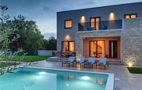 Three-Bedroom Holiday Home
