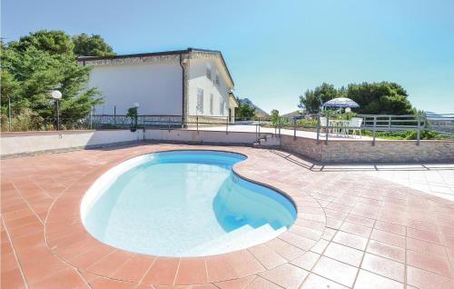  Nice home in Monreale with 5 Bedrooms, WiFi and Outdoor swimming pool, Pension in Monreale bei Piana degli Albanesi
