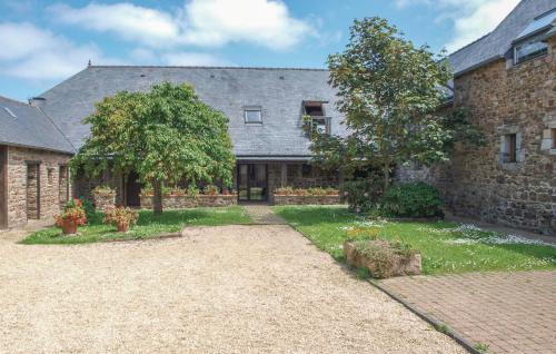 Holiday home Ploezal H-675 gîte à louer Pontrieux