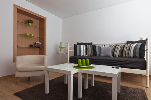 Zoerentals Zlatovska