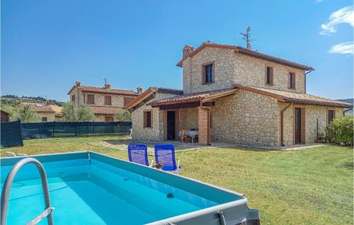 Nice Home In Volterra With 3 Bedrooms, Wifi And Private Swimming Pool