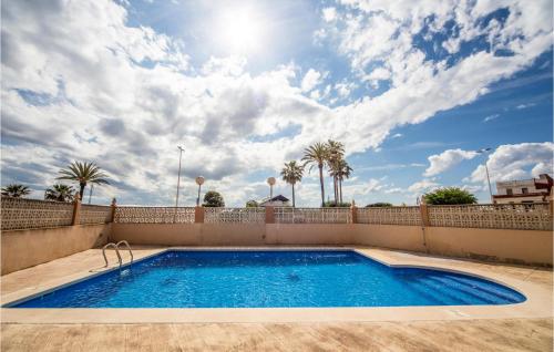 Nice apartment in Sueca with 4 Bedrooms, Outdoor swimming pool and Swimming pool in Sueca