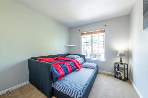 Spacious 4 bedroom 3.5 bathroom residential property