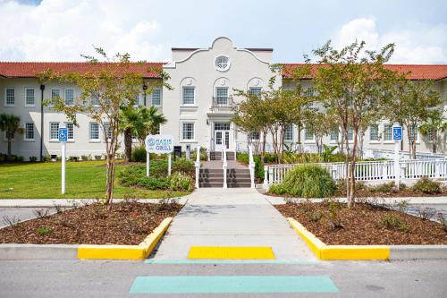 Oasis Resort Gulfport