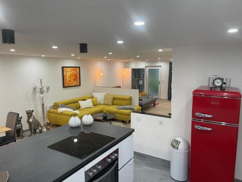 ห้องครัว, außergewöhnliche Kellerloft (außergewohnliche Kellerloft) in อาร์ซล