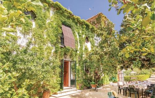  Holiday home Cortijo Lazamora in Carcabuey