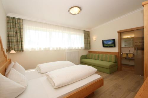 Alpenhotel Neuwirt - image 3