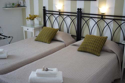 Hotel Cyclades - image 12