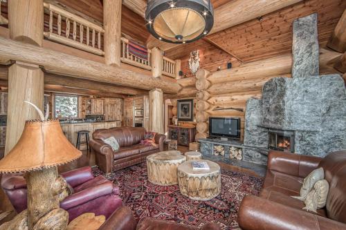 Moon Rider Ski Chalet in Big Sky, USA