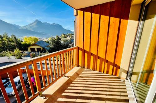 Nice Cosy Apt With Balcony In Briançon