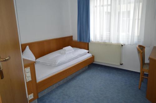 Gasthof Hotel Löwen - image 3