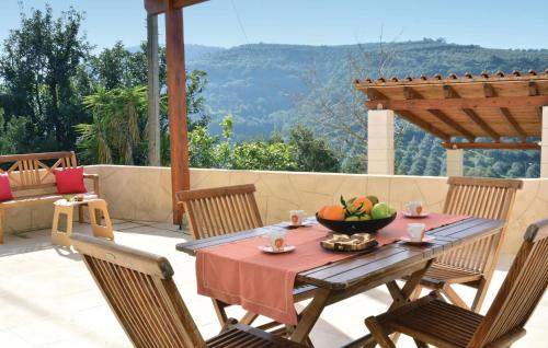  Holiday Home Platanias Crete with a Fireplace 08 in Kamisianá